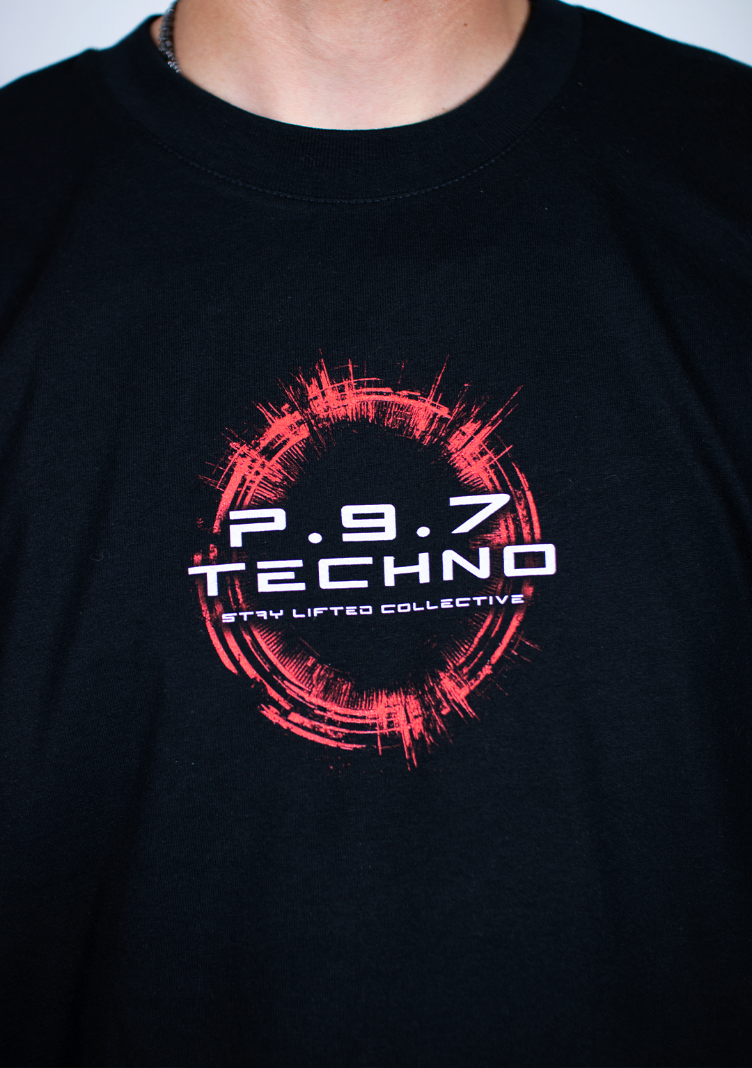 P.9.7 OVERSIZED TEE - LIMITED EDITION