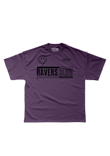 Laden Sie das Bild in den Galerie-Viewer, RAVERS CLUB DARK PURPLE OVERSIZED TEE