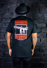 Laden Sie das Bild in den Galerie-Viewer, FRIDAS PIER OVERSIZED TEE UNISEX