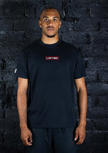 Laden Sie das Bild in den Galerie-Viewer, SIRO OVERSIZED TEE UNISEX